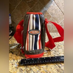Thermos bottle holder‎